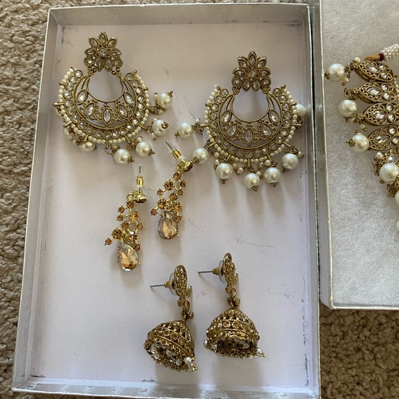 Pink and Gold Lengha Choli - Picture 5 of 6